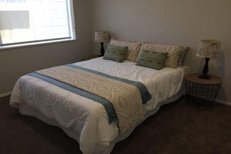 Photo of property in 33 Matata Drive, Takanini, 2112