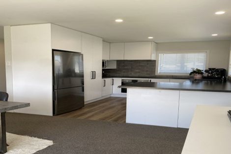 Photo of property in 19a Maire Street, Inglewood, 4330