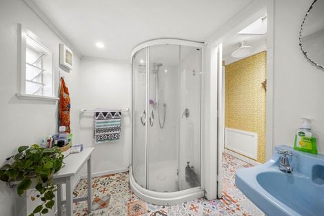 Photo of property in 41b Wallis Street, Raglan, 3225