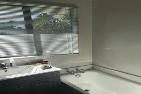 Photo of property in 109 Manuroa Road, Takanini, 2112