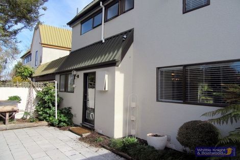 Photo of property in 10 Chevron Place, Ilam, Christchurch, 8041