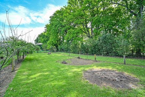 Photo of property in 72 Raupare Road, Twyford, Hastings, 4175