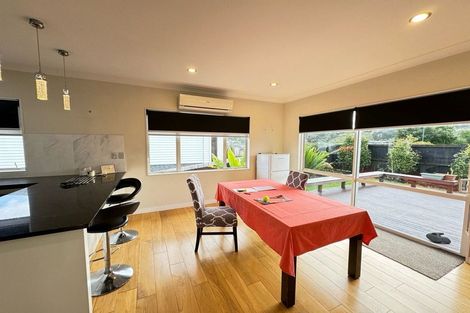 Photo of property in 21 Hornbill Drive, Fairview Heights, Auckland, 0632