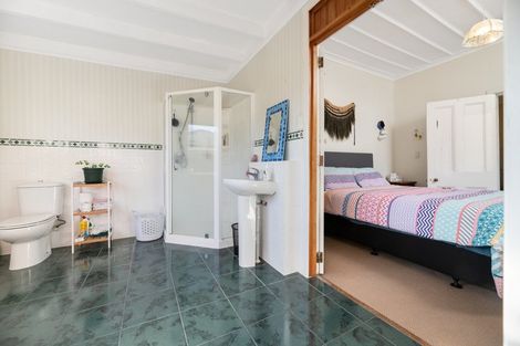 Photo of property in 24 Percy Road, Papamoa Beach, Papamoa, 3118
