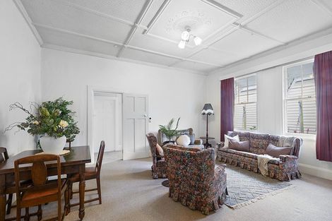 Photo of property in 17 Barrett Street, Westown, New Plymouth, 4310