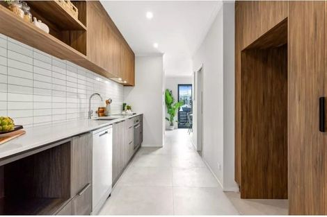 Photo of property in 17 Hema Road, Hobsonville, Auckland, 0616