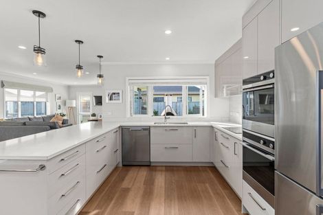 Photo of property in 4 Fantail Avenue, Carterton, 5713