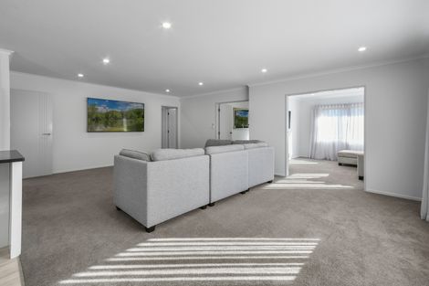 Photo of property in 28 Thomason Crescent, Pokeno, 2402
