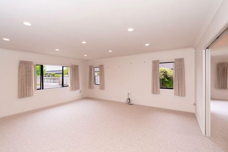 Photo of property in 18 Ludlam Way, Otaki, 5512
