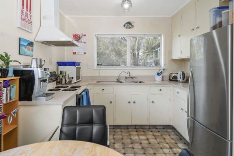 Photo of property in 2/61 Leicester Street, Stoke, Nelson, 7011