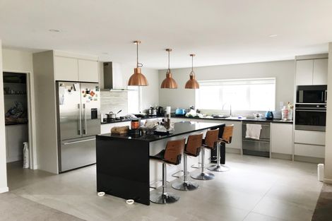 Photo of property in 28 Bayvista Drive, Karaka, Papakura, 2113