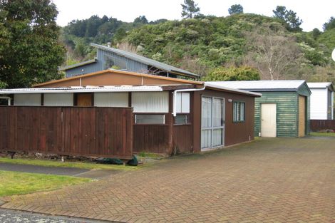 Photo of property in 5 Pearce Place, Kinloch, Taupo, 3377