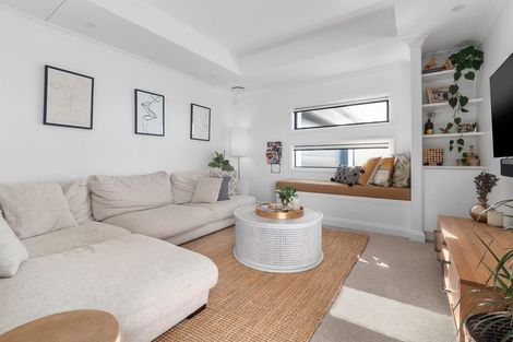 Photo of property in 12 Kiritiana Close, Pyes Pa, Tauranga, 3112