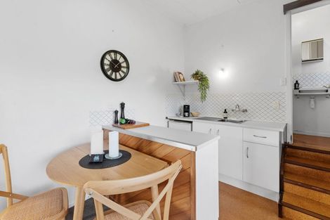 Photo of property in 1/918 Beach Road, Waiake, Auckland, 0630