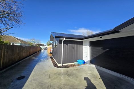 Photo of property in 7u3 Sare Crescent, Fairfield, Hamilton, 3214