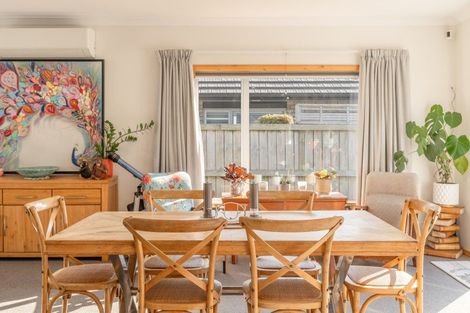 Photo of property in 32 Ballintoy Park Drive, Welcome Bay, Tauranga, 3175