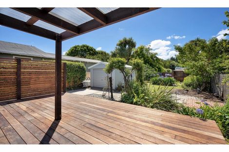 Photo of property in 22 Wilsons Road, Saint Martins, Christchurch, 8022