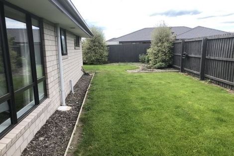 Photo of property in 116 Metehau Street, Marshland, Christchurch, 8083