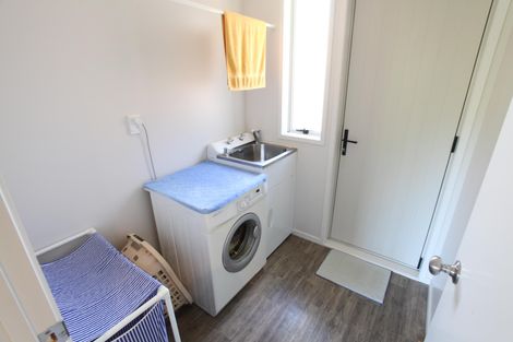 Photo of property in 5c Waikowhai Place, Raglan, 3225