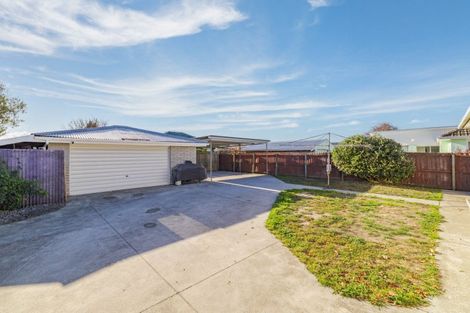 Photo of property in 29 Bickerton Street, Wainoni, Christchurch, 8061
