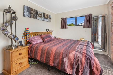 Photo of property in 3 Augustus Earle Place, Pukehangi, Rotorua, 3015