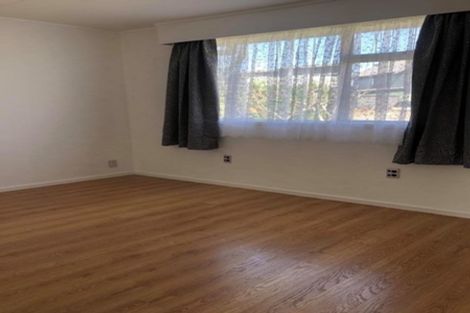 Photo of property in 184/84a Greenslade Crescent, Northcote, Auckland, 0627