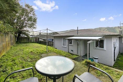 Photo of property in 149 Wellington Road, Wainuiomata, Lower Hutt, 5014