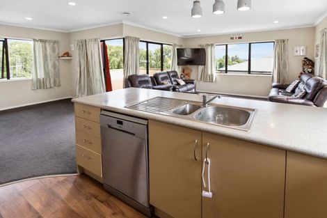 Photo of property in 8b Muir Place, Te Puke, 3119