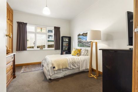 Photo of property in 35 Hohiria Road, Hataitai, Wellington, 6021