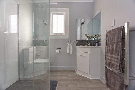 Photo of property in 1 Greta Street, South Hill, Oamaru, 9400