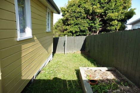 Photo of property in 46a Puriri Street, Helensville, 0800