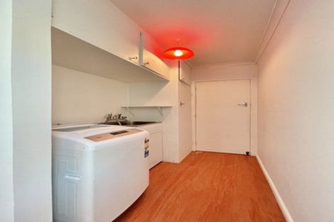 Photo of property in 14 Terawhiti Terrace, Karori, Wellington, 6012