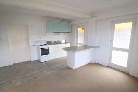 Photo of property in 42 Schnapper Rock Road, Schnapper Rock, Auckland, 0632
