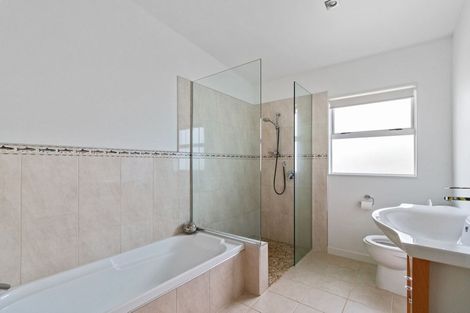 Photo of property in 61 Tangiteroria Lane, Pauanui, Hikuai, 3579