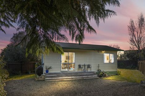 Photo of property in 8c Kupe Drive, Carterton, 5713