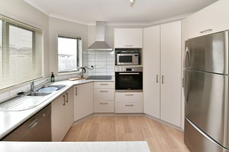 Photo of property in 44a Hatton Road, Orewa, 0931