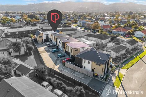 Photo of property in 11/489 Riverside Drive, Fairfield, Lower Hutt, 5011