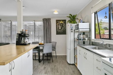 Photo of property in 19 Arthur Crescent, Hilltop, Taupo, 3330