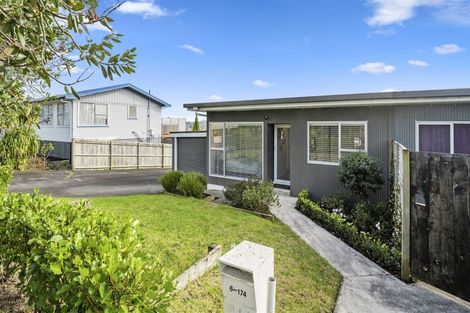 Photo of property in 6/174 Birkdale Road, Birkdale, Auckland, 0626