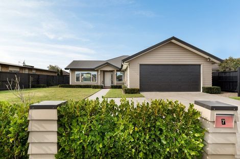 Photo of property in 7 Lilac Close, Cambridge, 3434