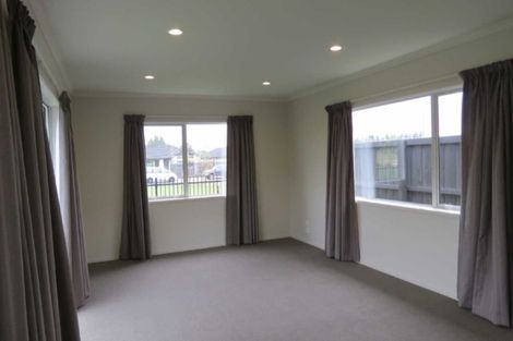 Photo of property in 20 Ridgeway Avenue, Rolleston, 7615