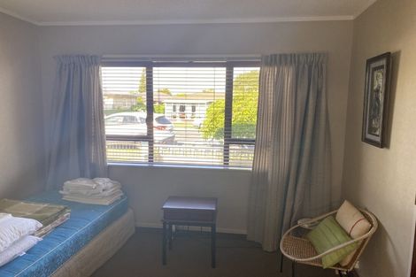 Photo of property in 1/52 Avondale Road, Taradale, Napier, 4112