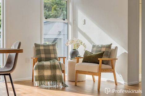 Photo of property in 19 Holly Grove, Maungaraki, Lower Hutt, 5010