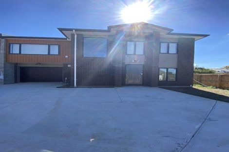 Photo of property in 14a Goldnib Place, Randwick Park, Auckland, 2105