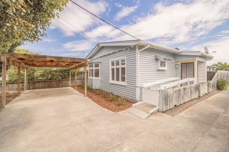 Photo of property in 92 Radley Street, Woolston, Christchurch, 8023