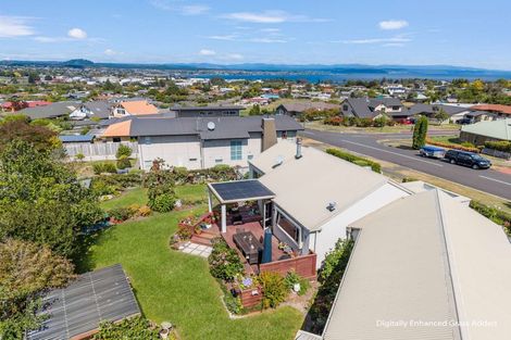 Photo of property in 2 Vaucluse Drive, Nukuhau, Taupo, 3330