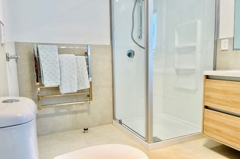 Photo of property in 3 Kitea Place, Mangere, Auckland, 2022