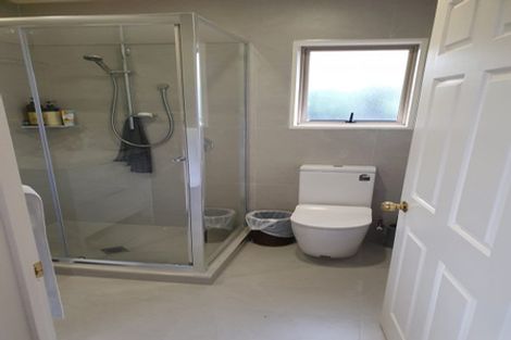 Photo of property in 31 Maghera Drive, East Tamaki Heights, Auckland, 2016