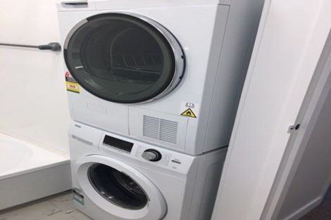 Photo of property in Hobson Court Flats, 75/70u Hobson Street, Thorndon, Wellington, 6011
