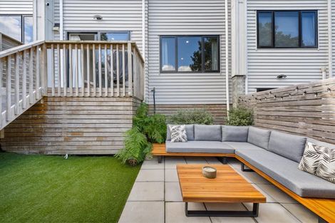 Photo of property in 21c Cherry Tree Place, Massey, Auckland, 0614